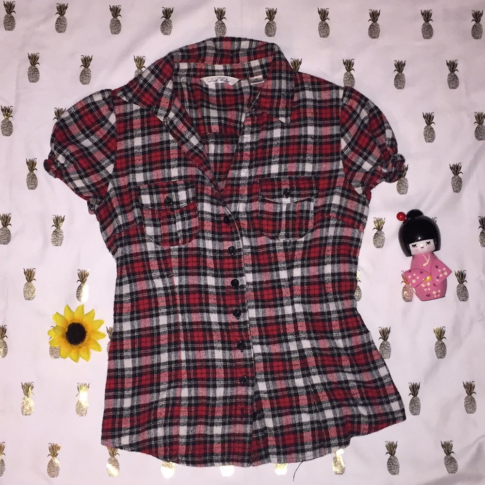 Derek heart plaid button down